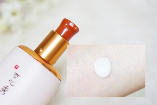 Sulwhasoo Concentrated Ginseng Renewing Emulsion ผิวสดชื่นมีชีวิตชีวาและสวยเนียนนุ่มน่าสัมผัส มอบความชุ่มชื้นยาวนาน ด้วยเนื้ออิมัลชั่นที่เบาบาง พร้อมให้ผิวรู้สึกแน่นกระชับ พร้อมมอบความชุ่มชื่นและฟื้นบำรุงให้ผิวที่แห้งกร้าน
