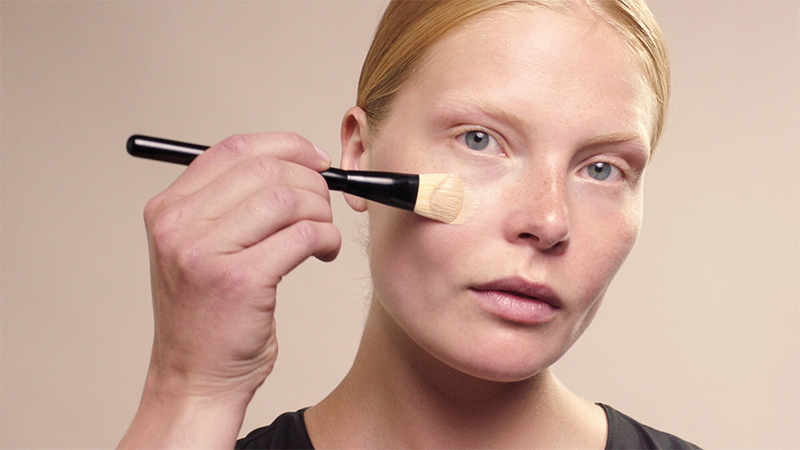GIORGIO ARMANI Mini Foundation Brush