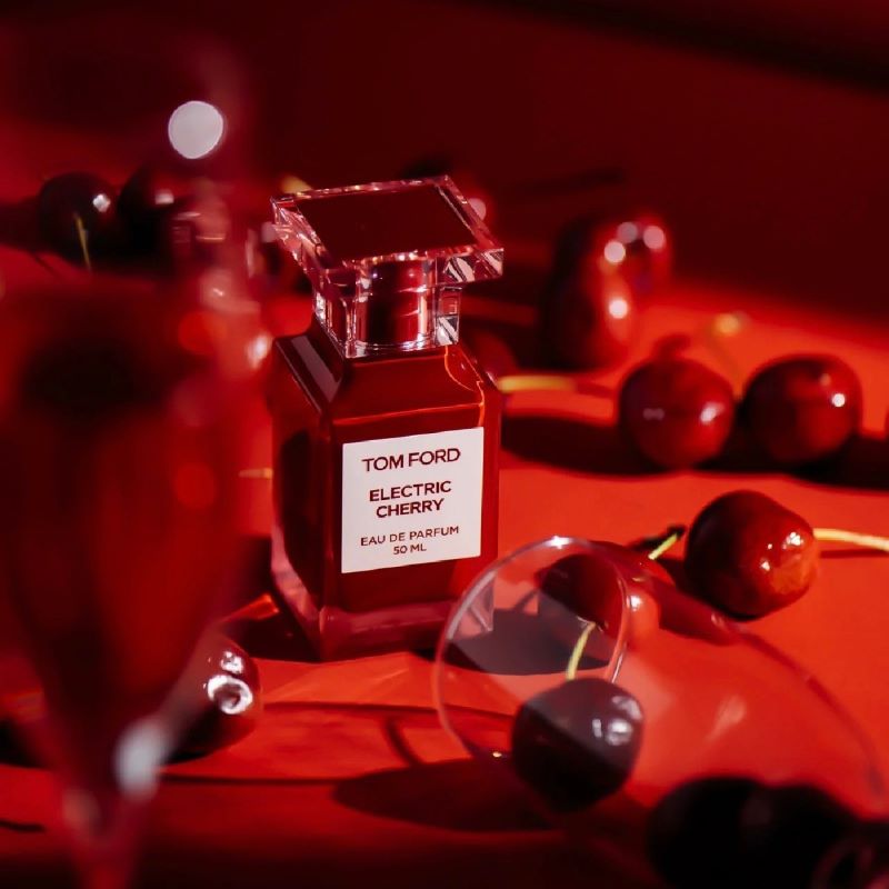 Tom Ford Electric Cherry EDP 2ml, Tom Ford Electric Cherry รีวิว,Tom Ford Electric Cherry ราคา , TOM FORD Electric CHERRY ราคา ,Tom Ford ELECTRIC CHERRY
